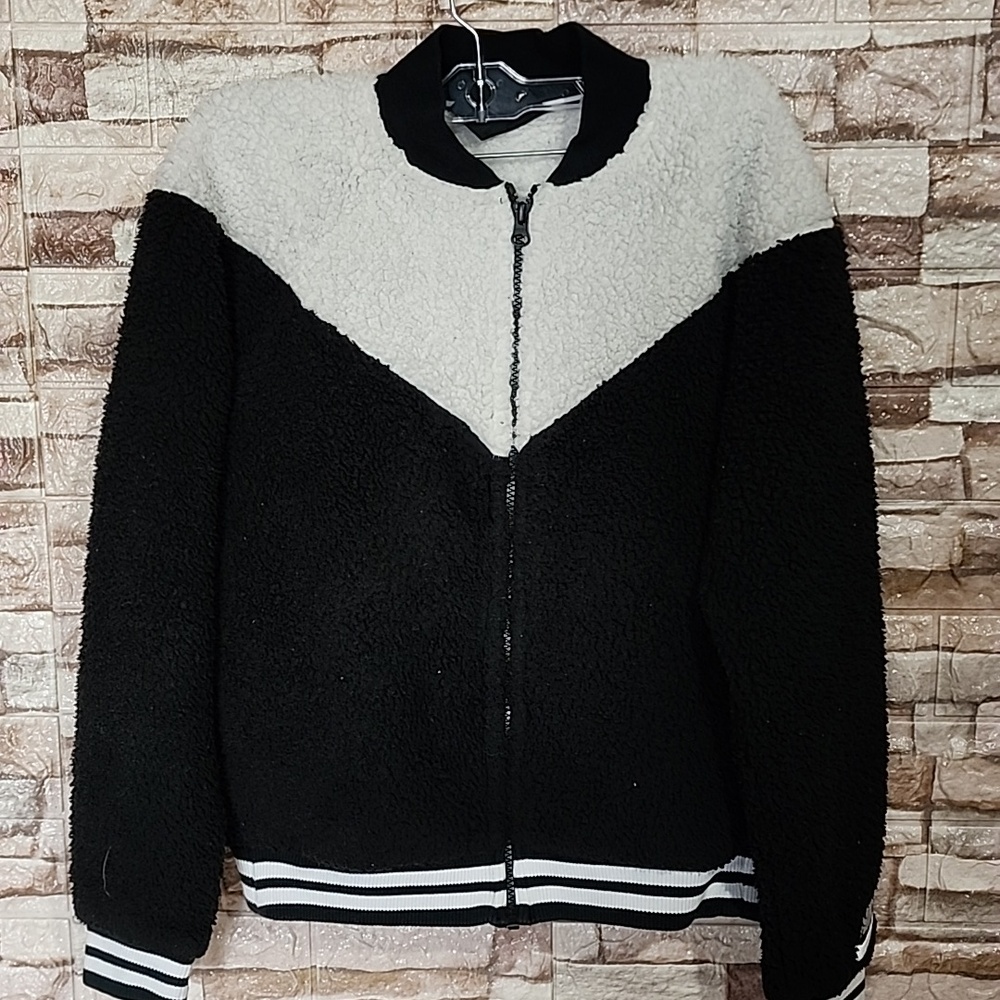 Nike Black and White Sherpa Full Zip Jacket